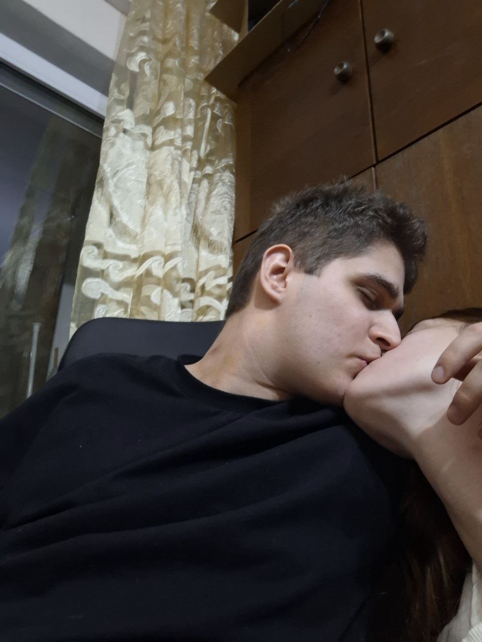 Фото поцілунку